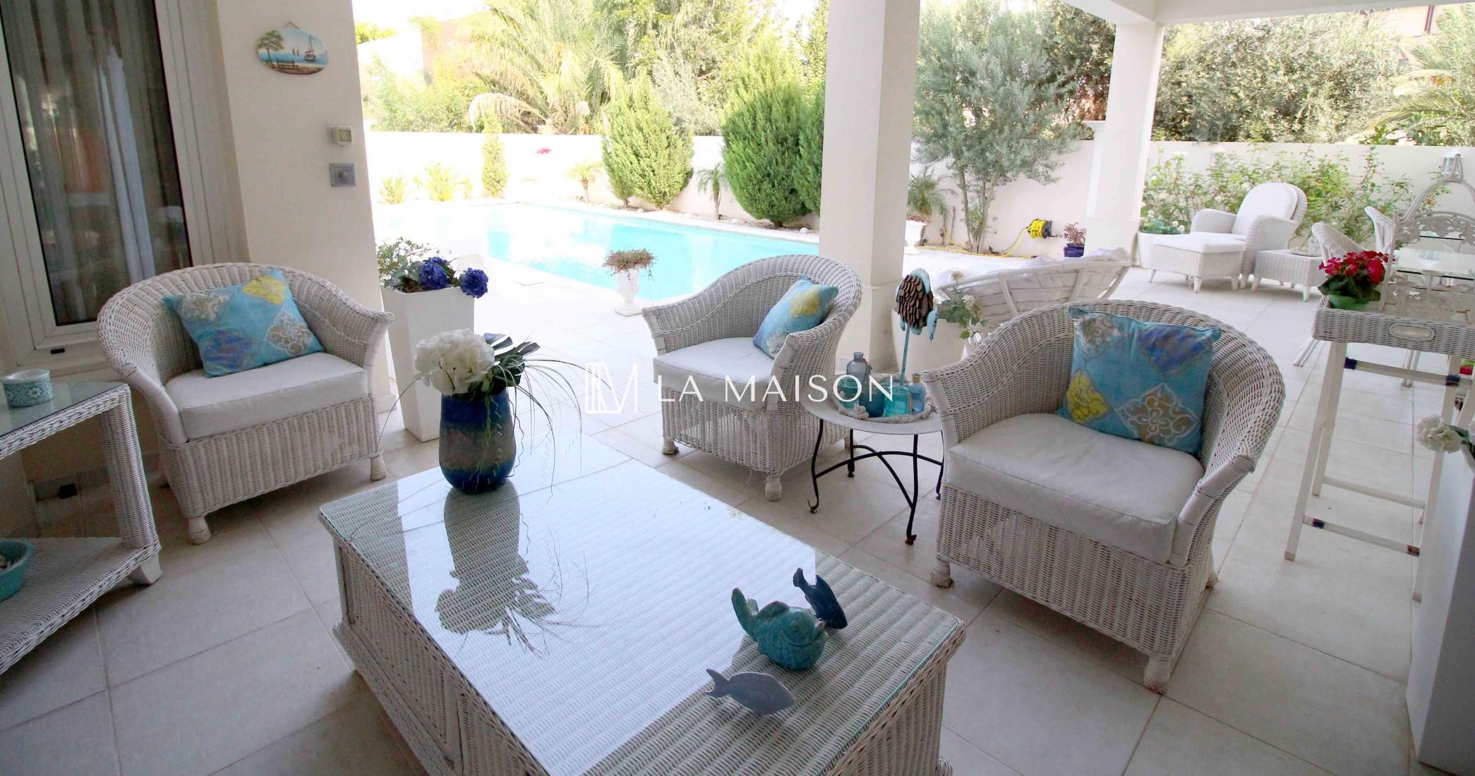 Casa 5 habitaciones 1 000 m² Nicosia, Chipre