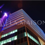 Prestigious Landmark Building Flat!