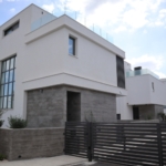 Luxury Coastal Lifestyle Beckons