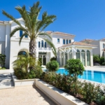 For Relaxed Beachside Lifestyle