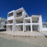 An Ideal Beachfront Opportunity!