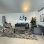 Artistic Penthouse to Central Location