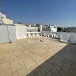 Architecturally Designed With Style Apartment In City Center