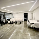 Exquisite Whole Floor Apartment