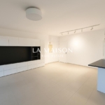 Stylish Urban Retreat Close to Everyday Essential