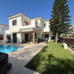 Elegant 4 Bedroom Home With Private Pool In Peaceful Engomi Cul-de-Sac