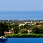 Peaceful Locale in Proximity to the Sea