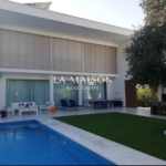 Prestigious Family Home In Outstanding Location