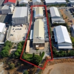 Warehouse with very easy access to the highway